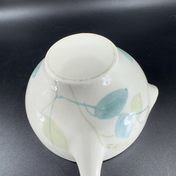 Vintage Red Wing MERRILEAF Gravy Boat with Lid True China With Handle READ - Picture 14 of 16